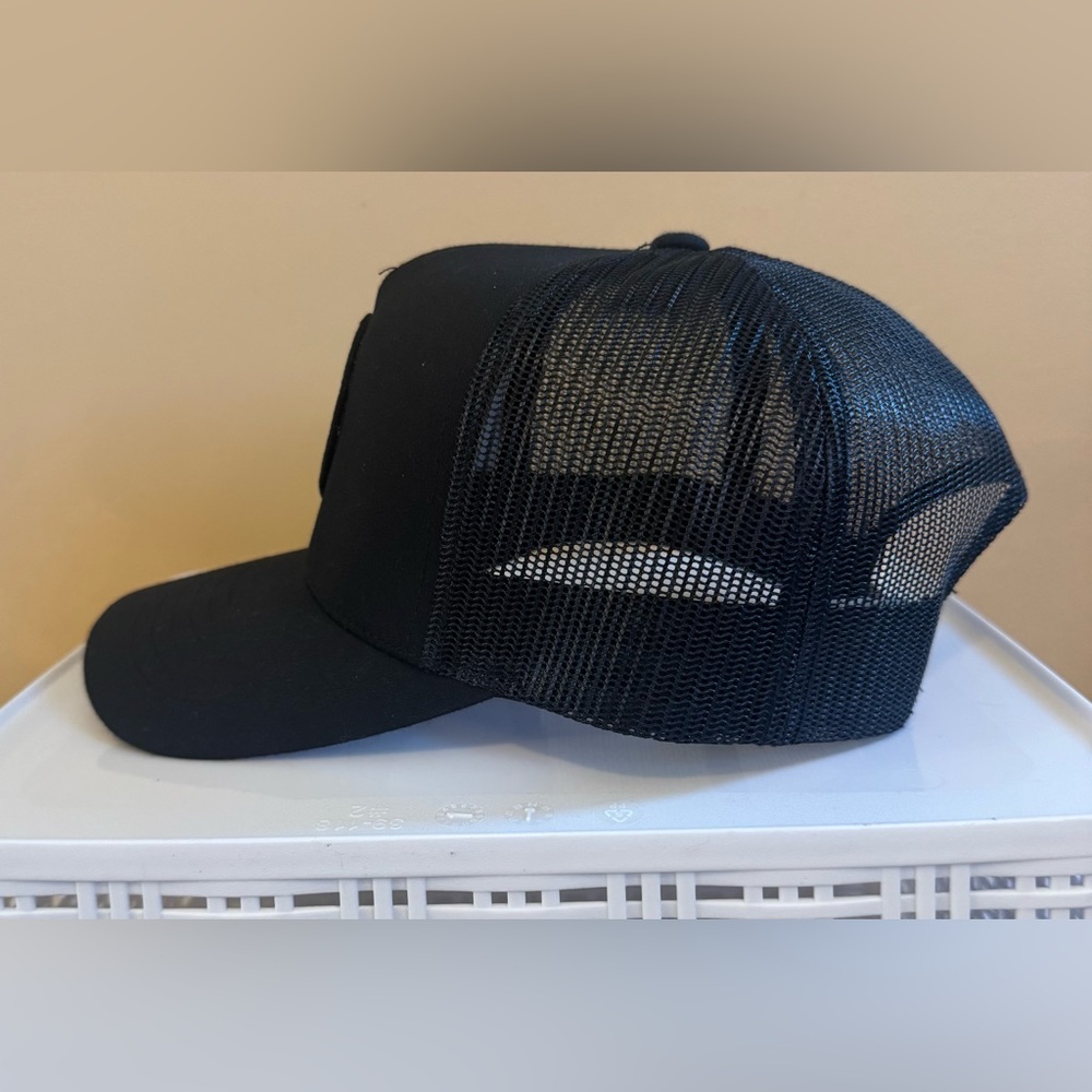 Ripcurl Surf Wetsuit Icon Trucker Hat - Color: Black - Size: Adjustable - Picture 2 of 6